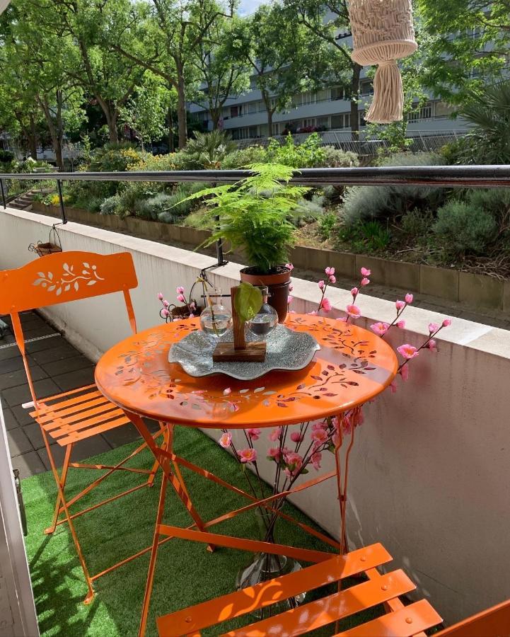 ロンドンGarden Beautiful Cozy Flat , Recent Decorated.アパートメント エクステリア 写真